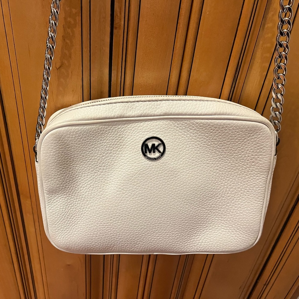 MK Crossbody bag